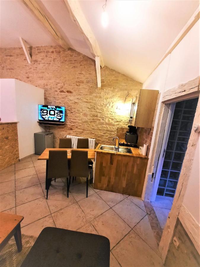 Le Cocoon Avec Parking Gratuit Cuisery Exterior foto